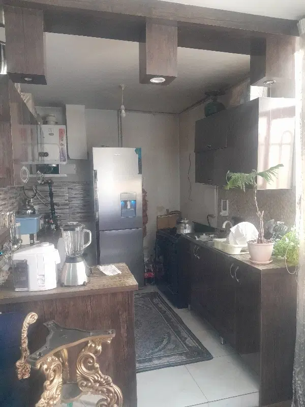 آپارتمان ۷۵ متری دو خواب مرکز شهر
