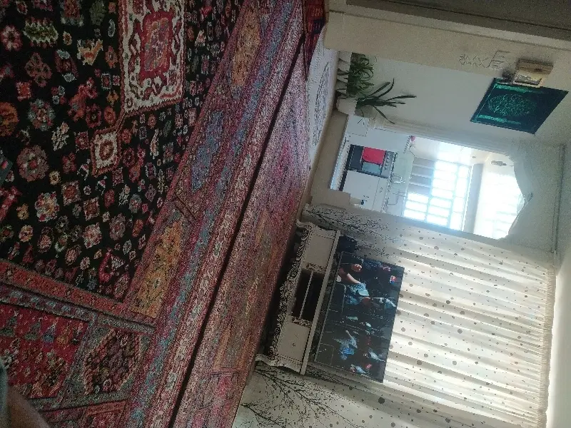 خانه کلنگی به مساحت 412 متر واقع در بلوار بهارستان