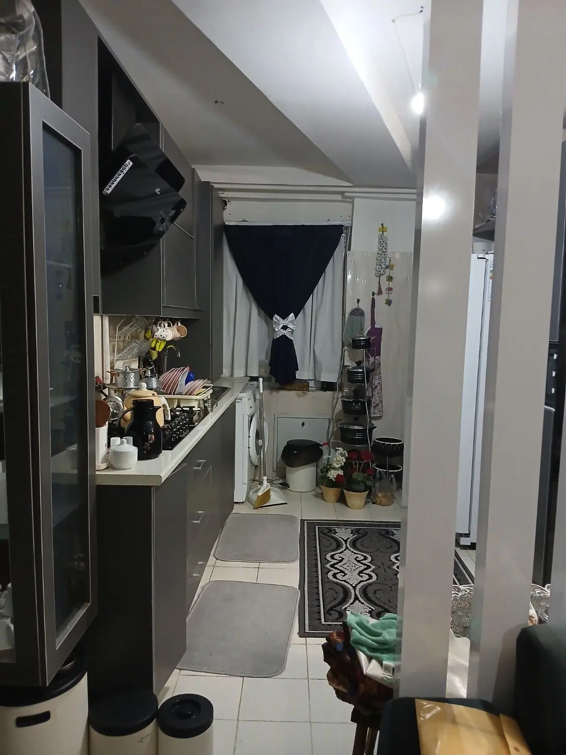 رهن واجاره شهرک گلستان ۸۲متری