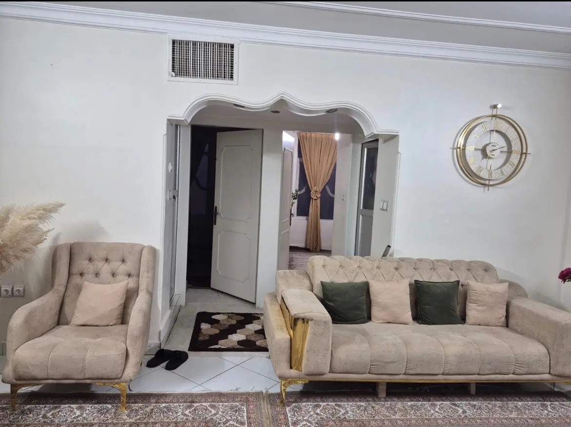 ۷۲ متری فوری زیرقیمت