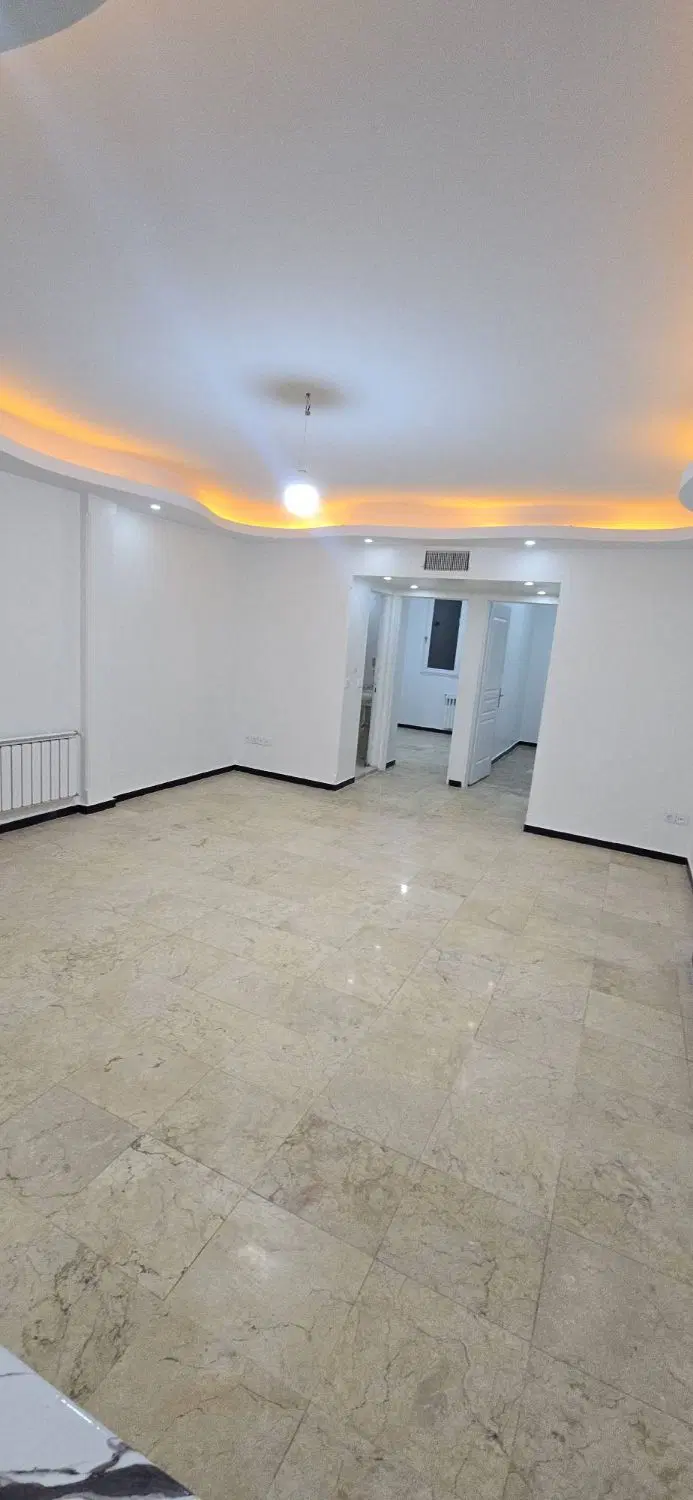 ۷۰متر دوخواب طبقه سوم پارکینگ و انباری  رهن نارمک