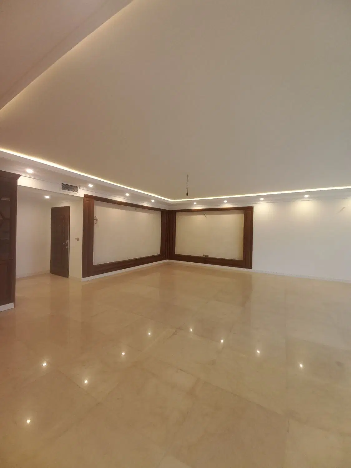 لوکیشن برنده،سرمایه گذاری مطمئن ۲۰۰متر خیابان سنگر