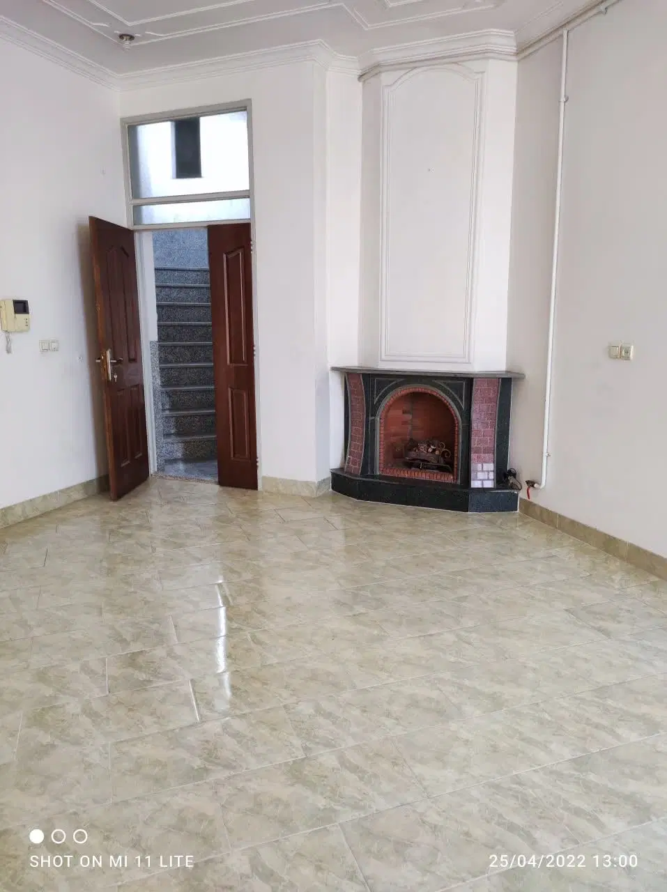 اجاره دو خواب شیک طبقه بالا آذریزدی