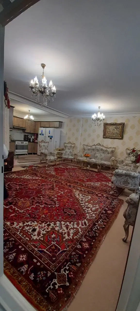 رهن و اجاره آپارتمان واقع در آخر عباسی
