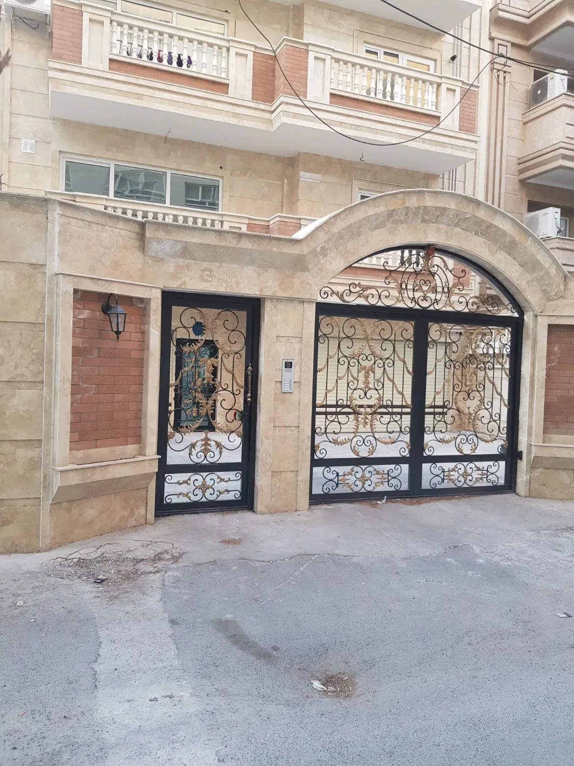 آپارتمان درکوی فیروز