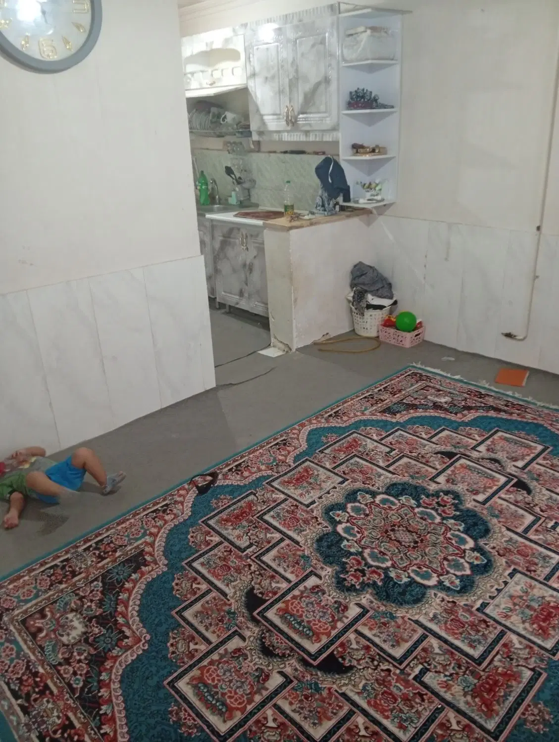 ویلایی نزدیک حاشیه دسترسی به همه امکانات