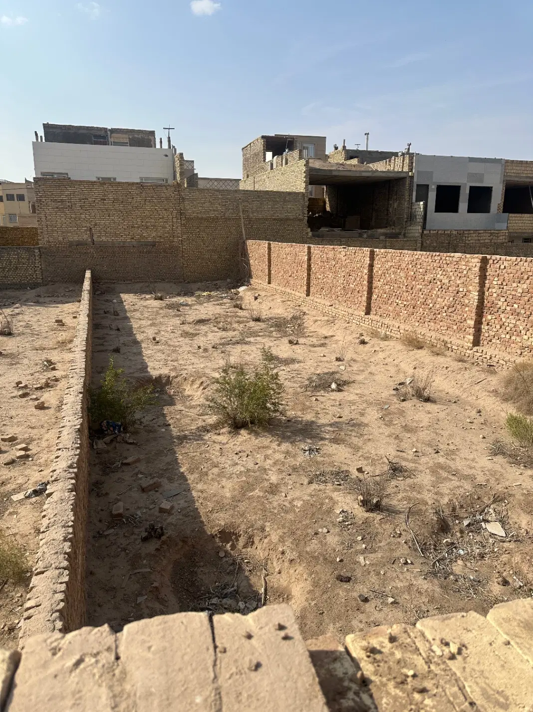 زمین بلوار استقلال قبل از میدان کسنویه