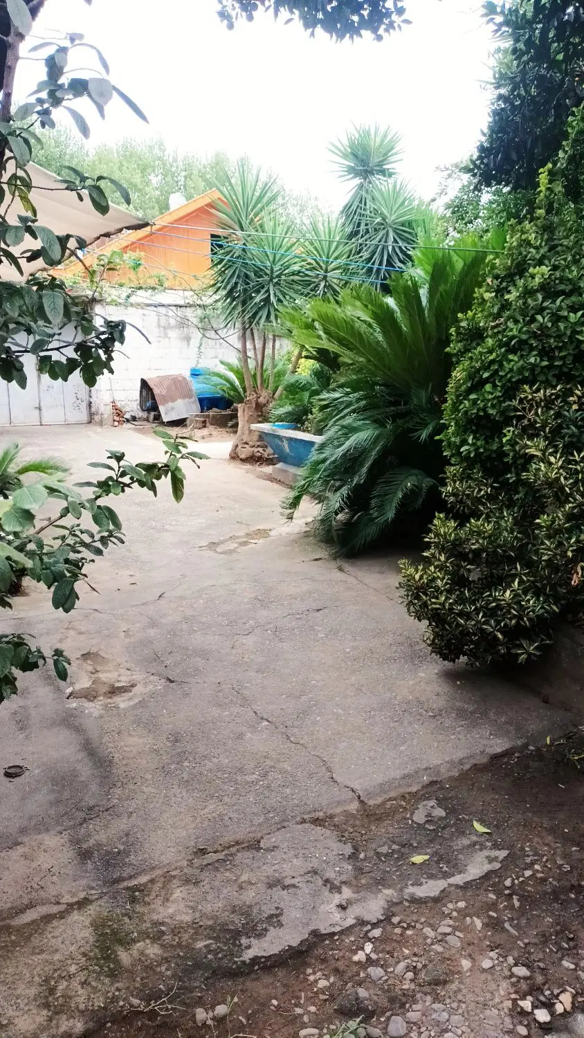 خانه ویلایی ۴۵۰ متری دلباز و سر سبز