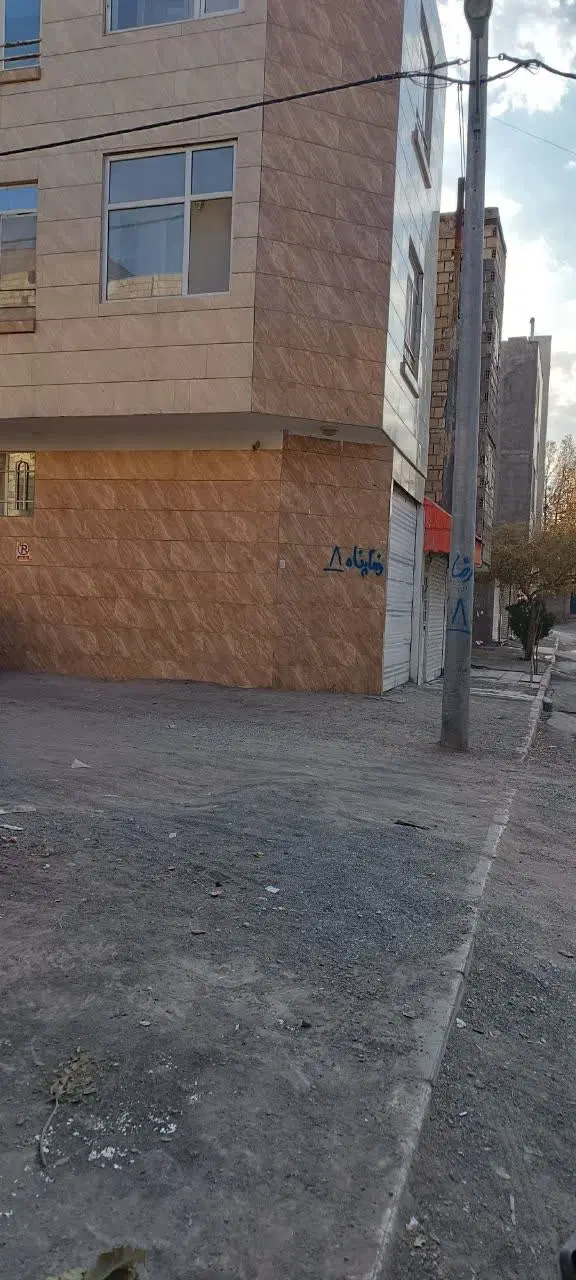 زمین فروشی درباغون آباد پیامبر اعظم 85