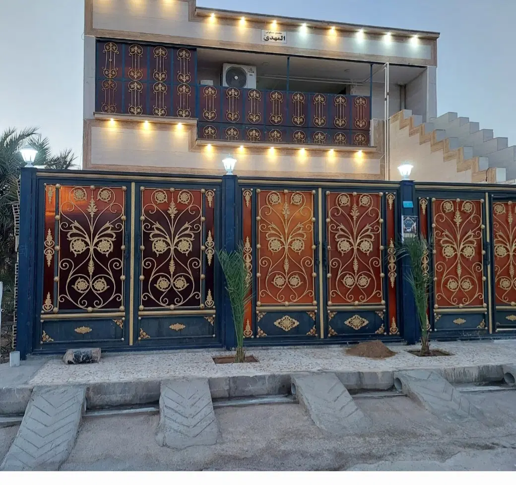 مجتمع ۷ واحدی ۳ واحد ساخته و ۴ واحد مانده