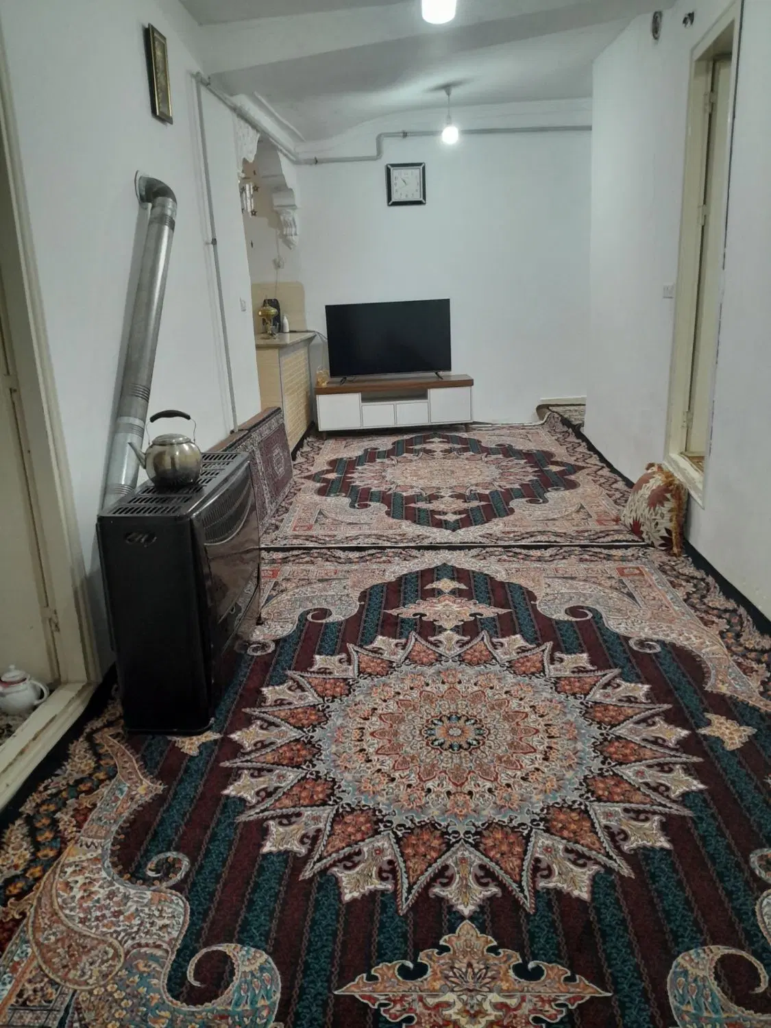 خانه‌در‌دیزج‌بالا‌.جاده‌بیجار