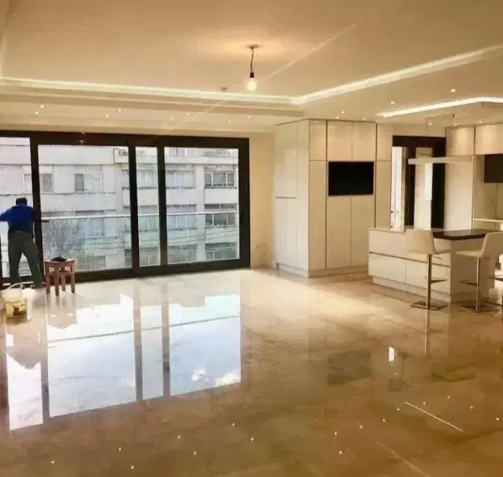 ۱۱۷ متر نوساز در بلک فرایدی