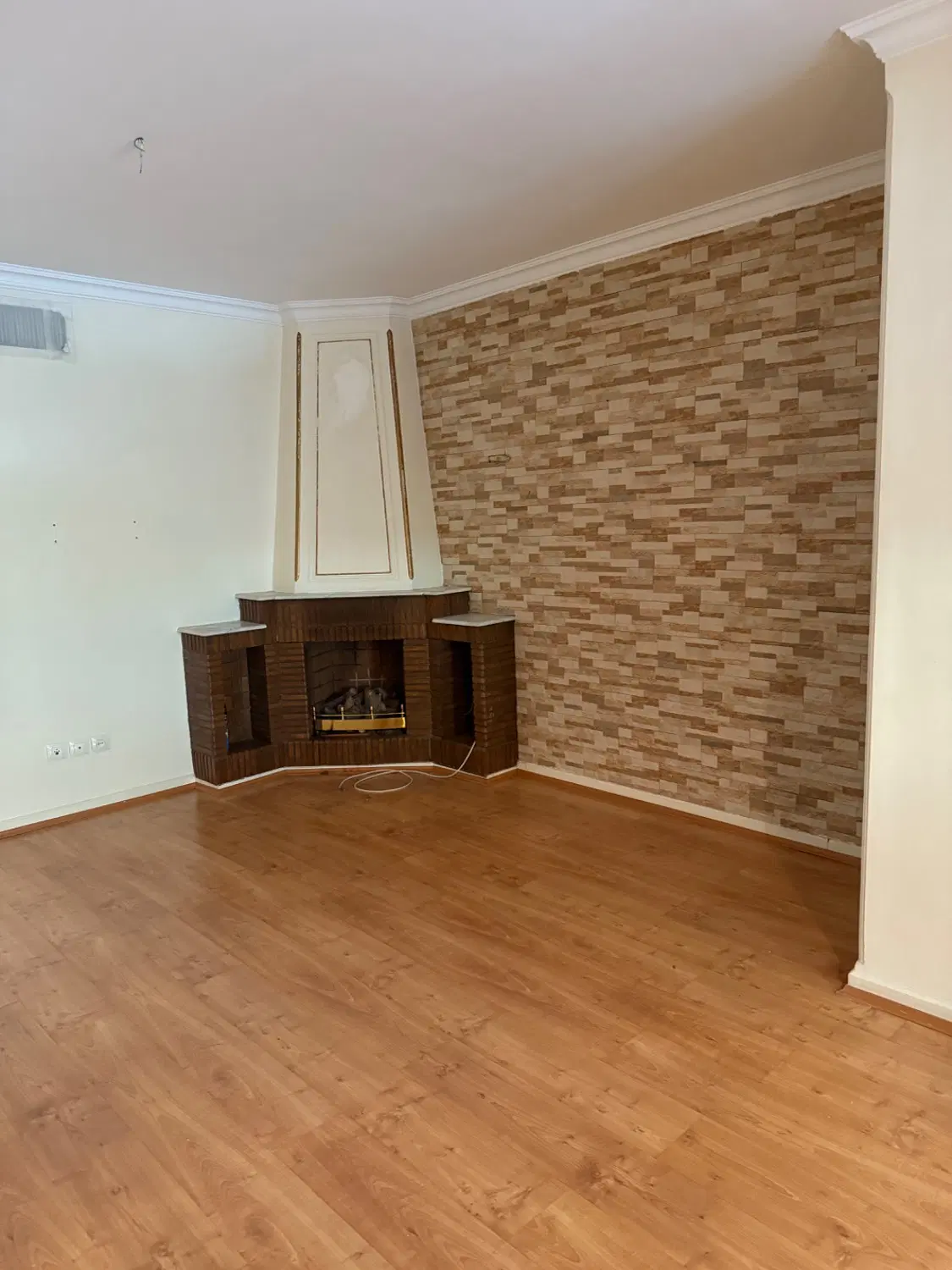 سعادت آباد  فخارمقدم