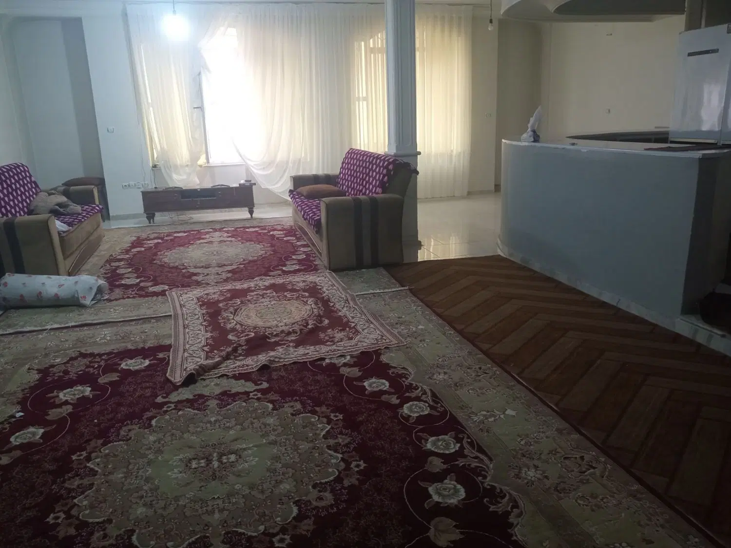 آپارتمان در ویلاشهر با موقعیت مکانی خوب