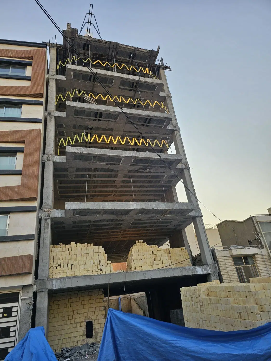 پیش فروش آپارتمان تک واحدی باهنر