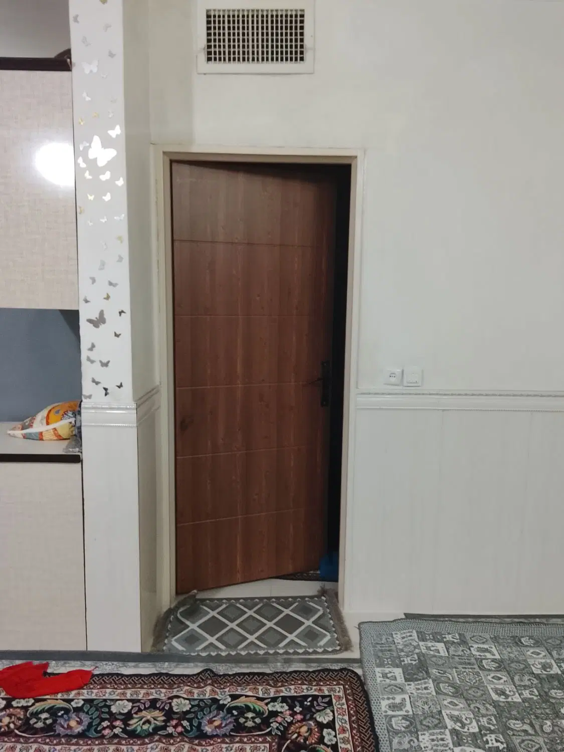 خانه ۱۰۰متری رنگسازی معاوضه