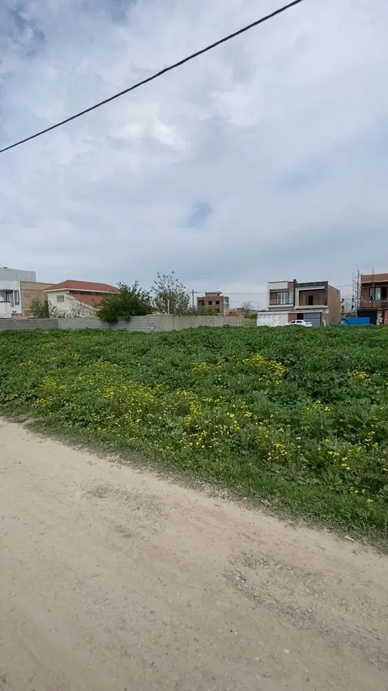 زمین فروشی