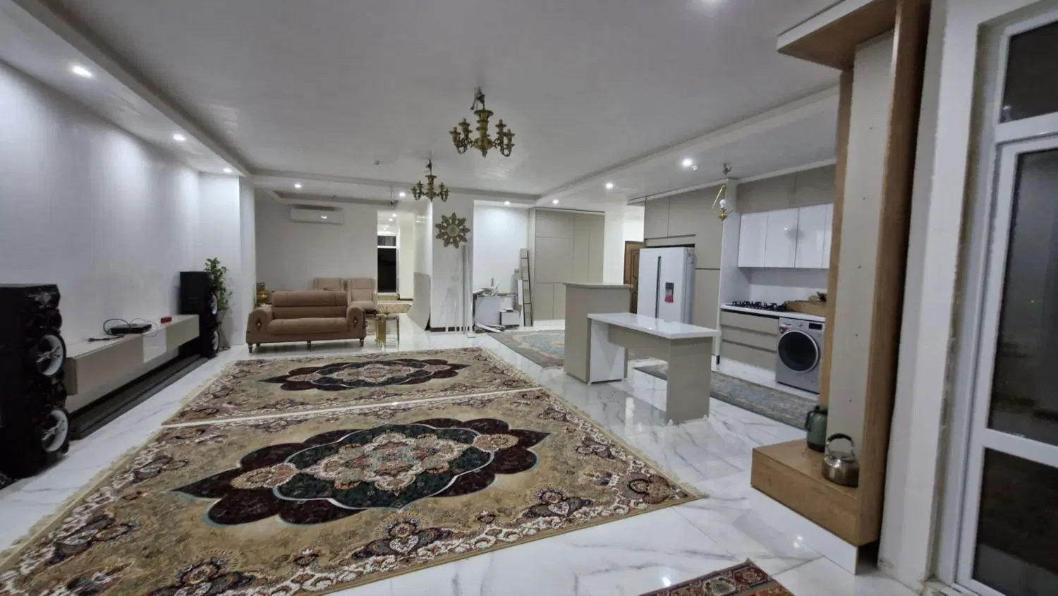اجاره پنت هاوس ۲۱۰ متری