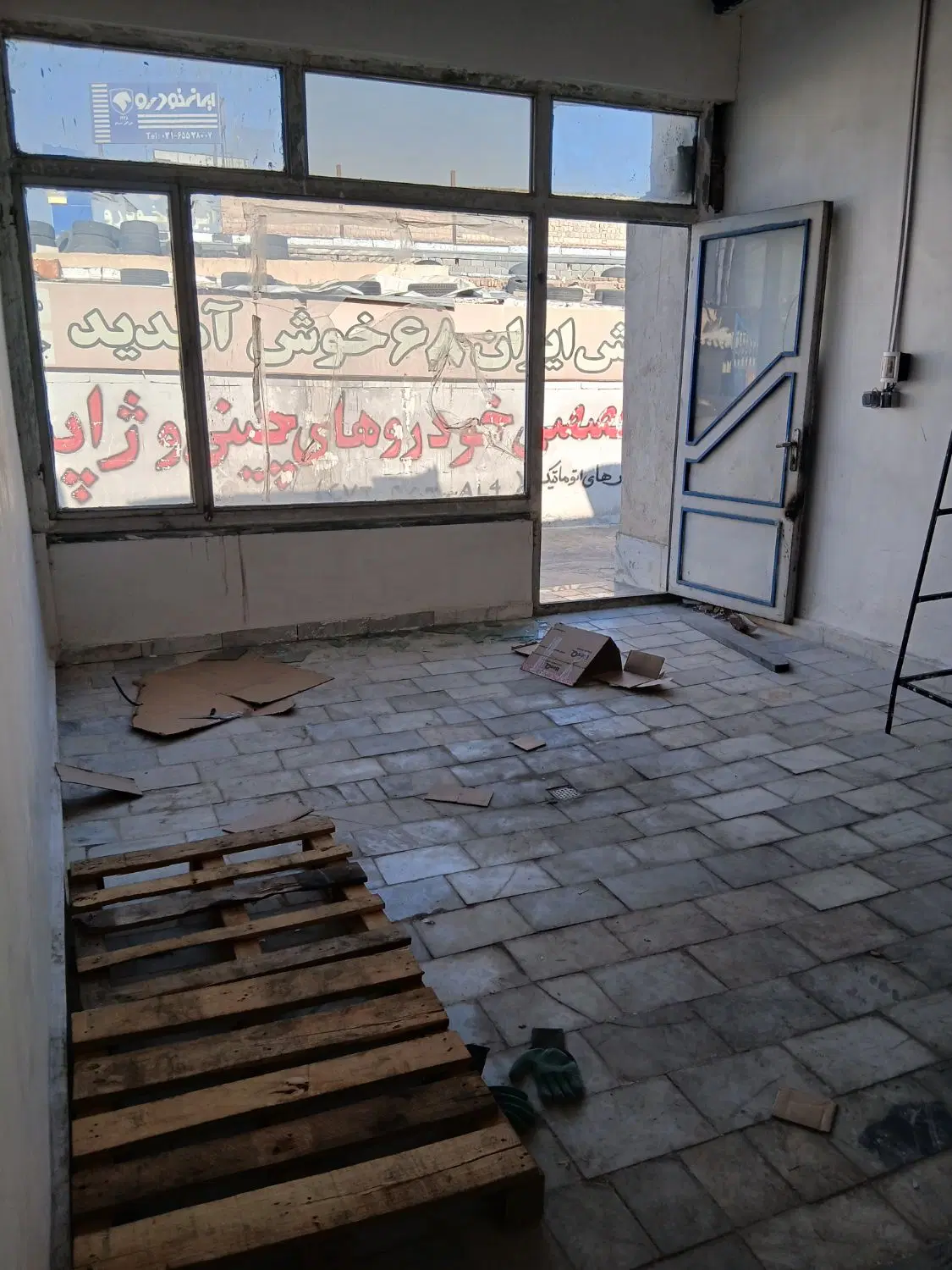 اجاره مغازه دودهنه‌ خوش جا در اندیشه