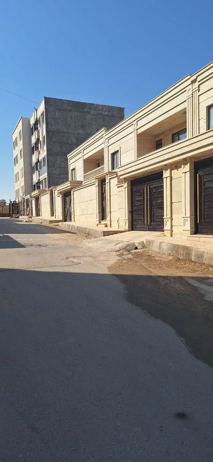 ویلایی دوبلکس ۳۲۰ متری نوساز شهرک نریمان