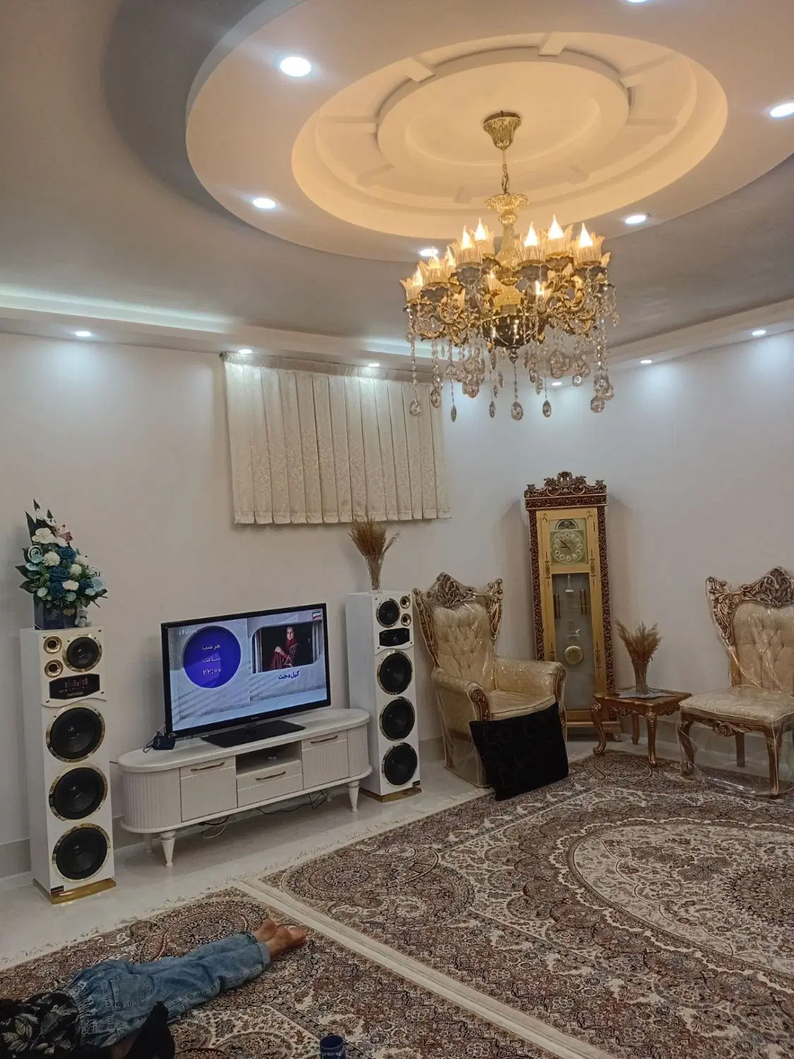 ملک فروشی،خیابان مهر