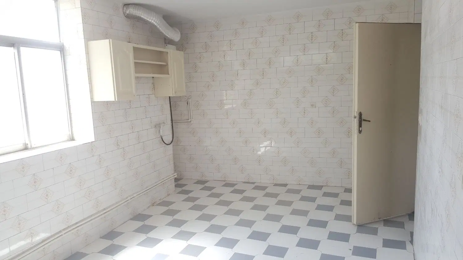 اجاره جهت دفاتر مهندسی حسابداری بیمه وغیره