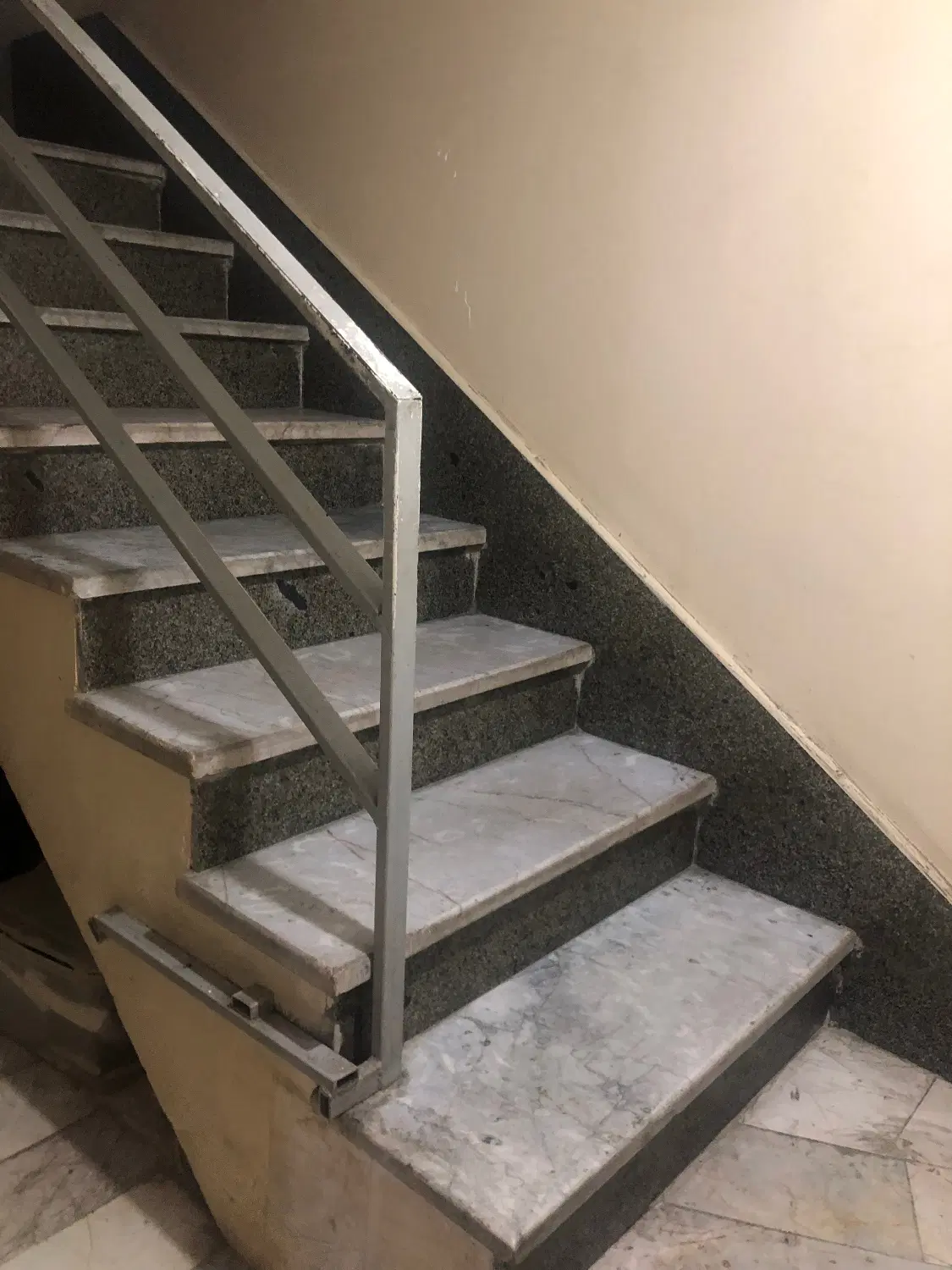 سوئیت رهن کامل