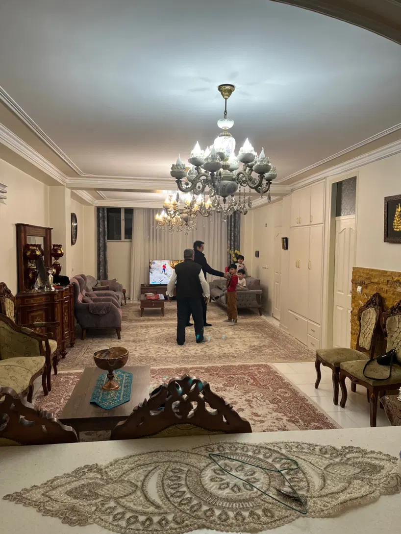 رهن آپارتمان ۱۲۵ متری منظریه