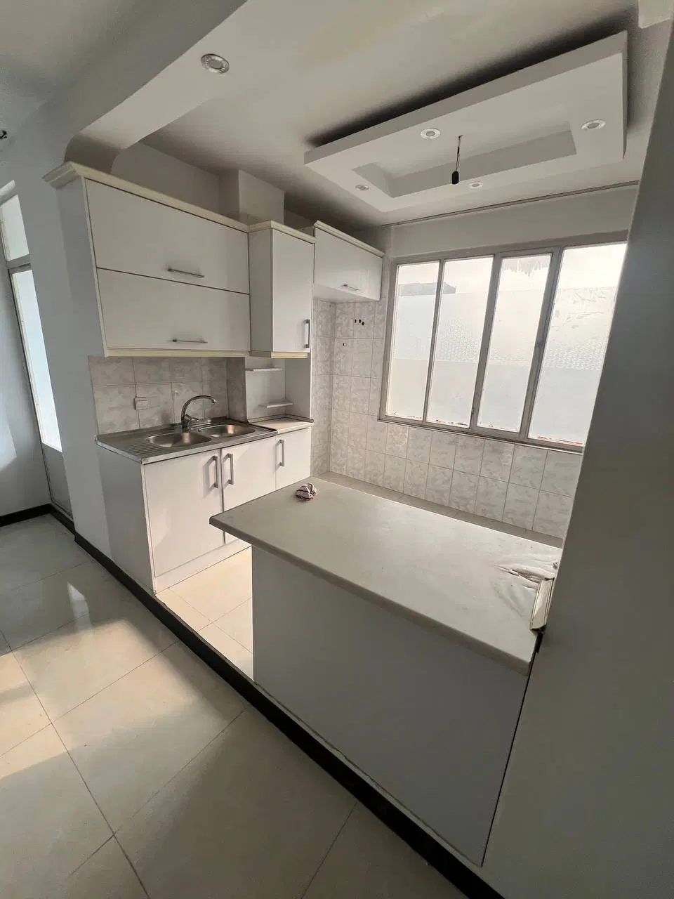 ۷۵ متر فول امکانات اندیشه فاز یک