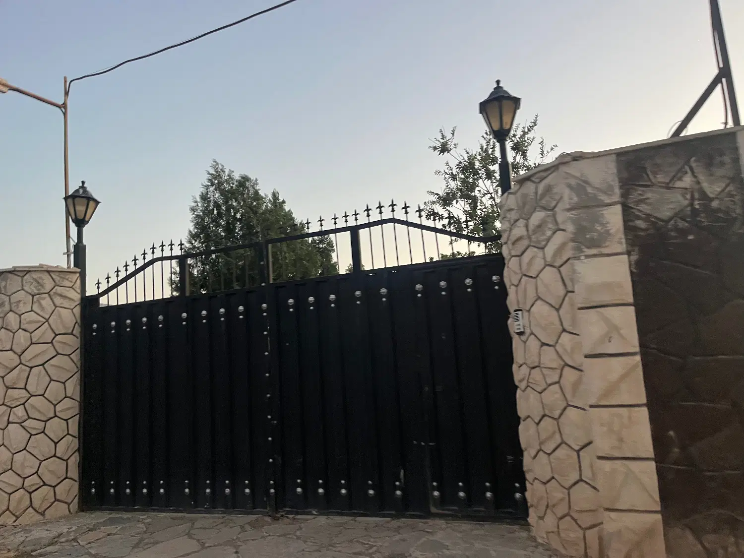 اجاره باغ مناسب کافه رستوران و سفره خونه
