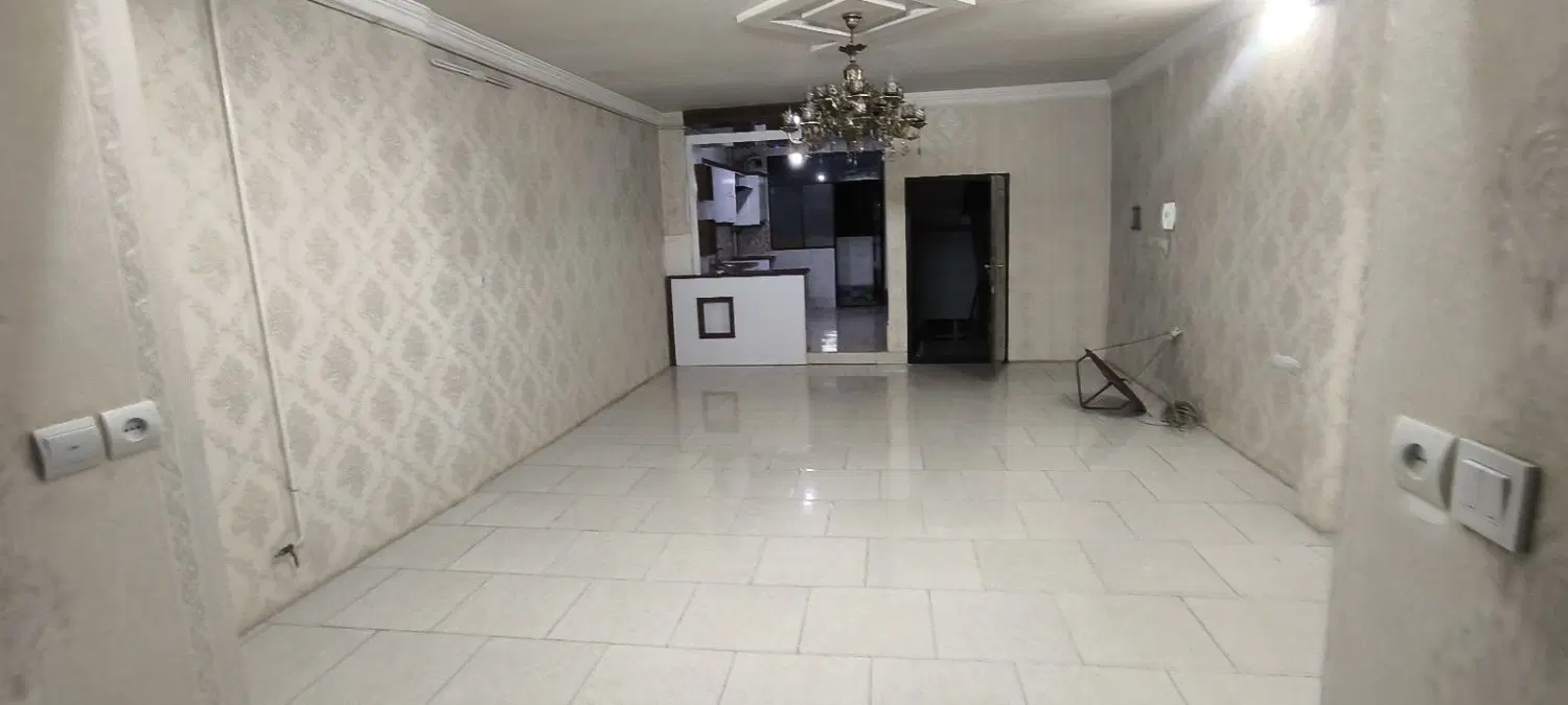 اپارتمان ۹۵متری دو خاب شیک تخلیه