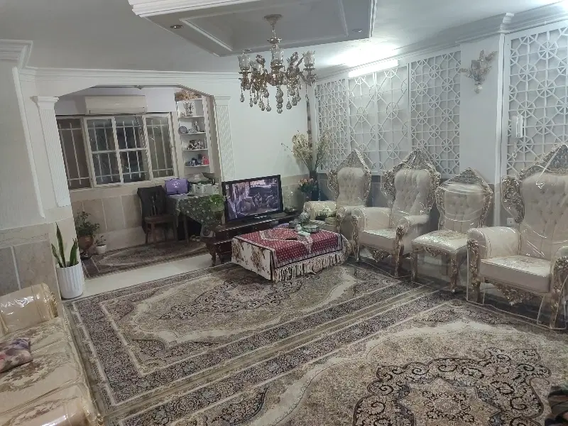 خانه ۷۵ متری _ نور