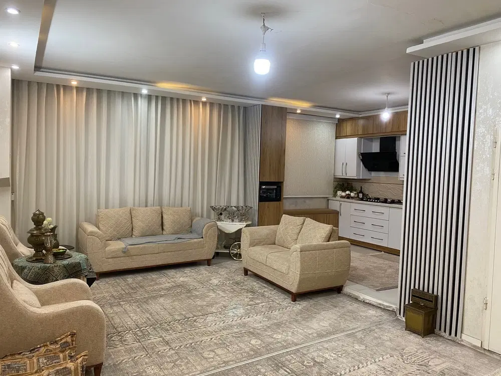 خانه فروشی 100متر پارکینگ و آسانسور