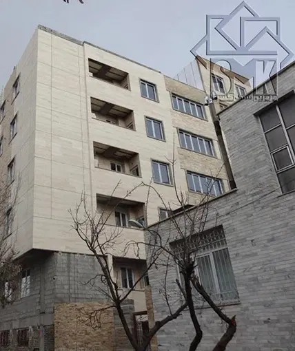 خانه ویلایی دوطبقه نقلی