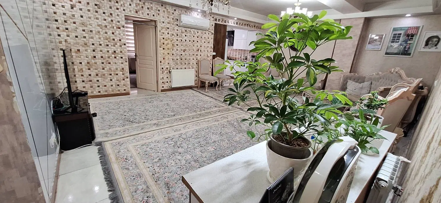 آپارتمان باغ قوام