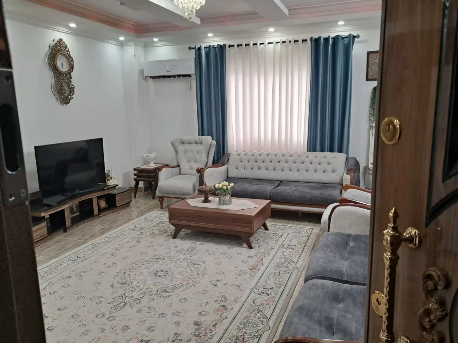 فروش یک واحد اپارتمان بر اصلی میثم تمار