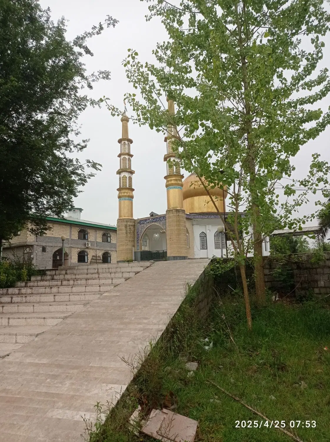 سهام آپارتمان ساحلی ۸۰ متری معاوضه با خودرو