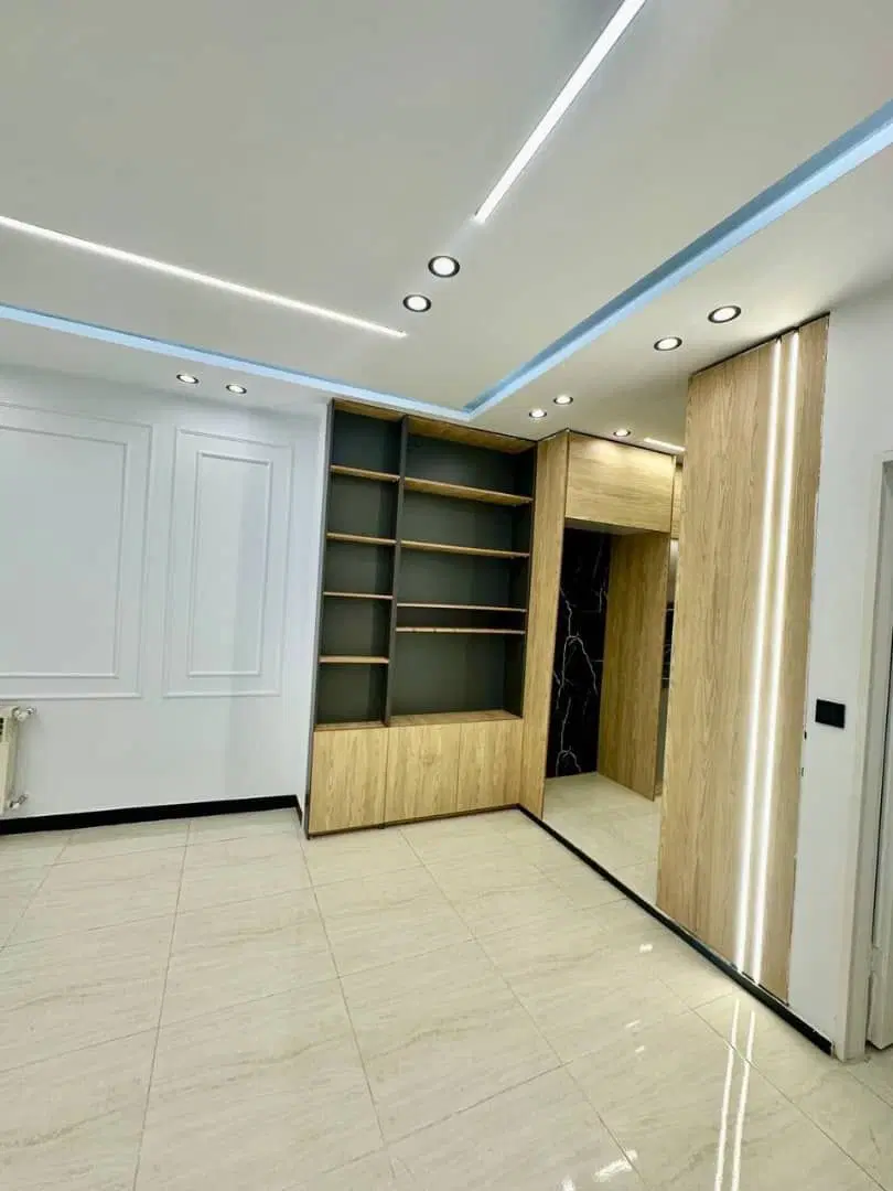۷۱ متری دوخواب سند تکبرگ  غرق نور فول فول