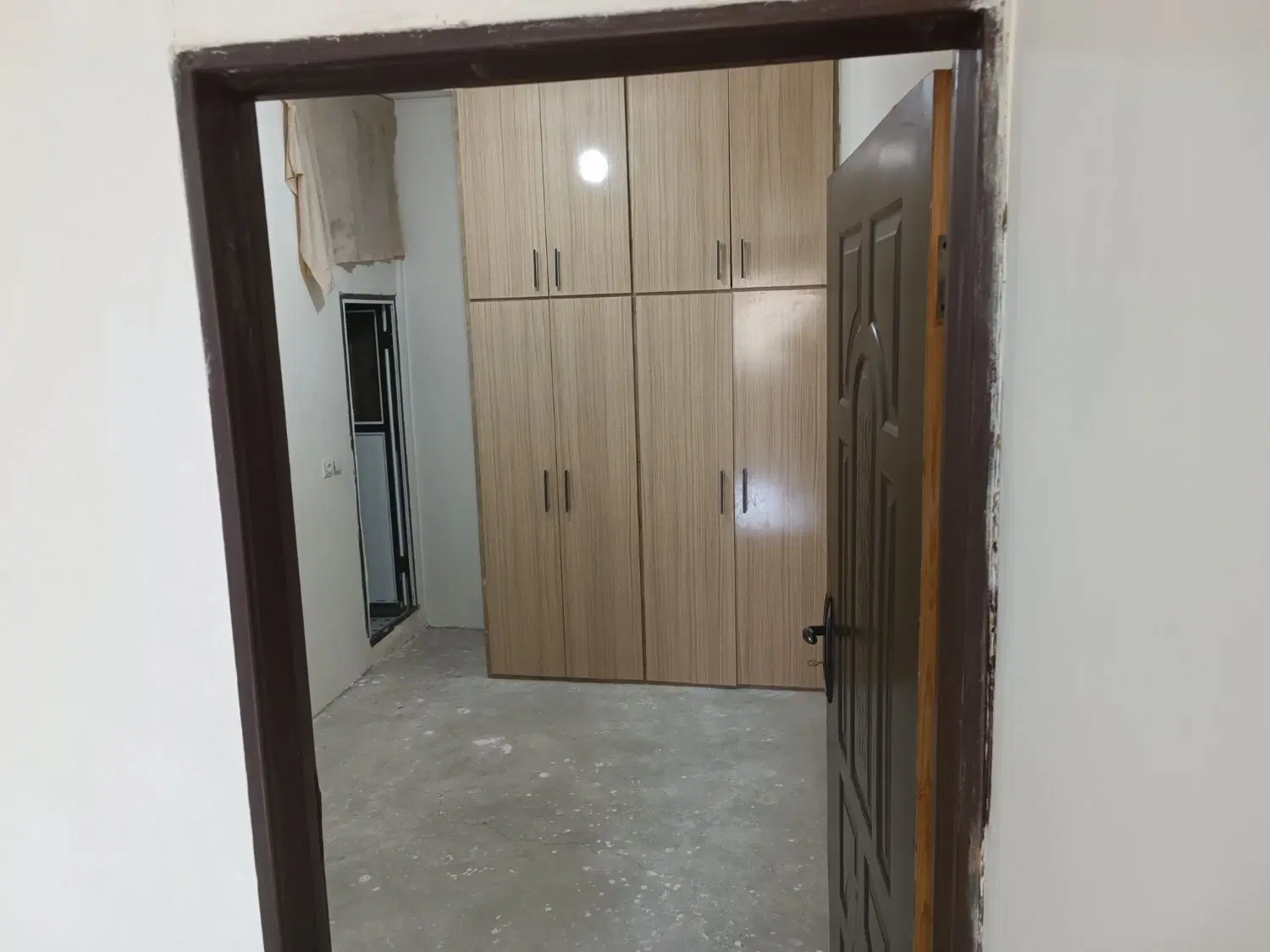 یک واحد رهن و اجاره آپارتمانی