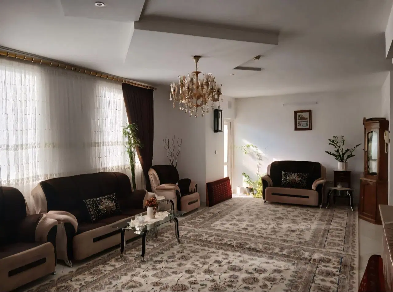 ۹۳متر،لوکیشن،بدون مشرف،مالک هستم،قابل معاوضه