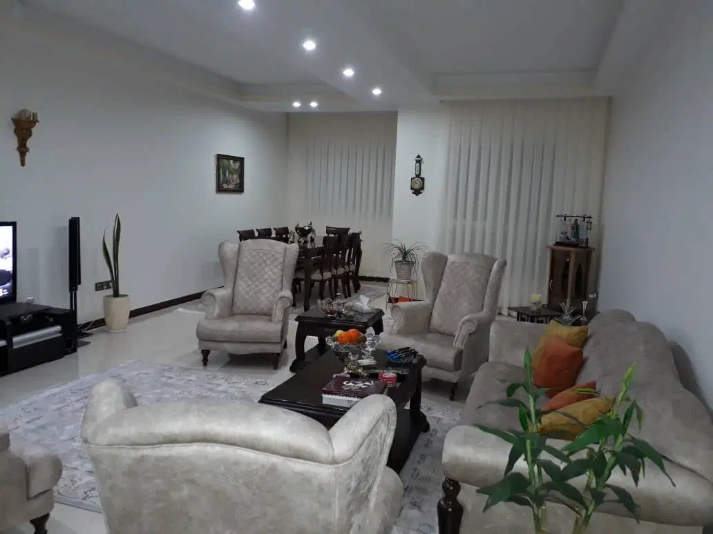 94متر_شقایق_تاپ لوکشین_روبه نما