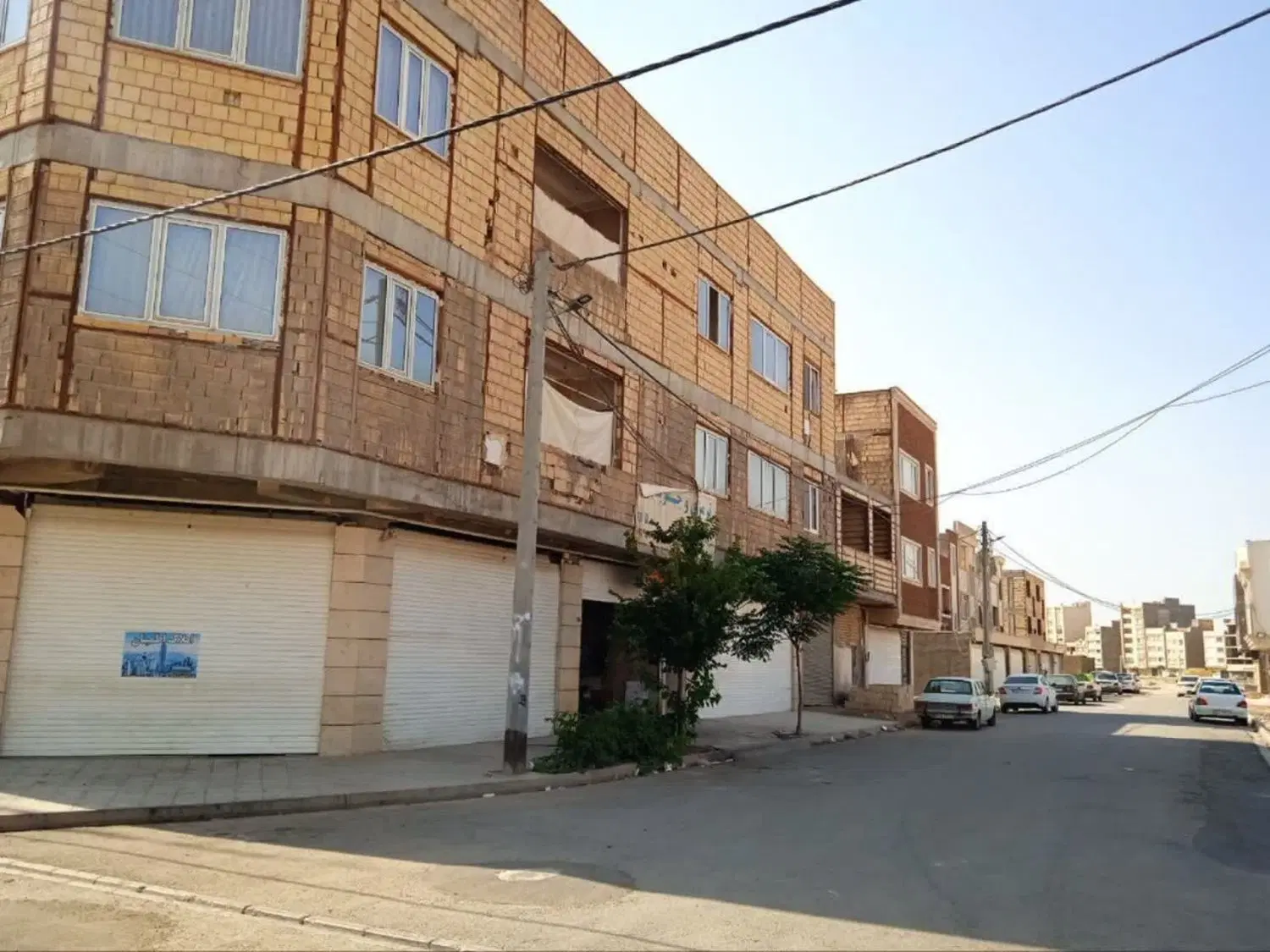 دوباب مغازه فروشی کلهری بر۲۵متری حیدریان