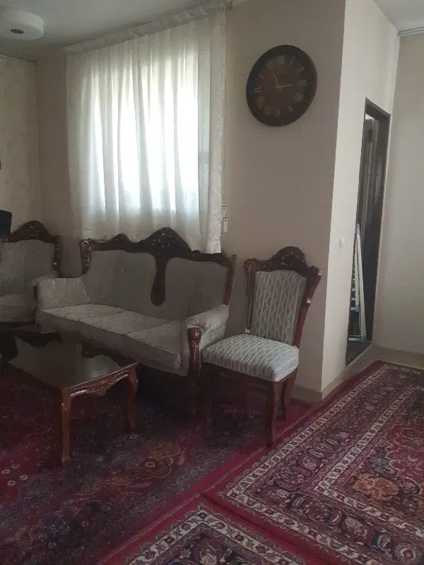 ۱۳۰متری  غرق نور
