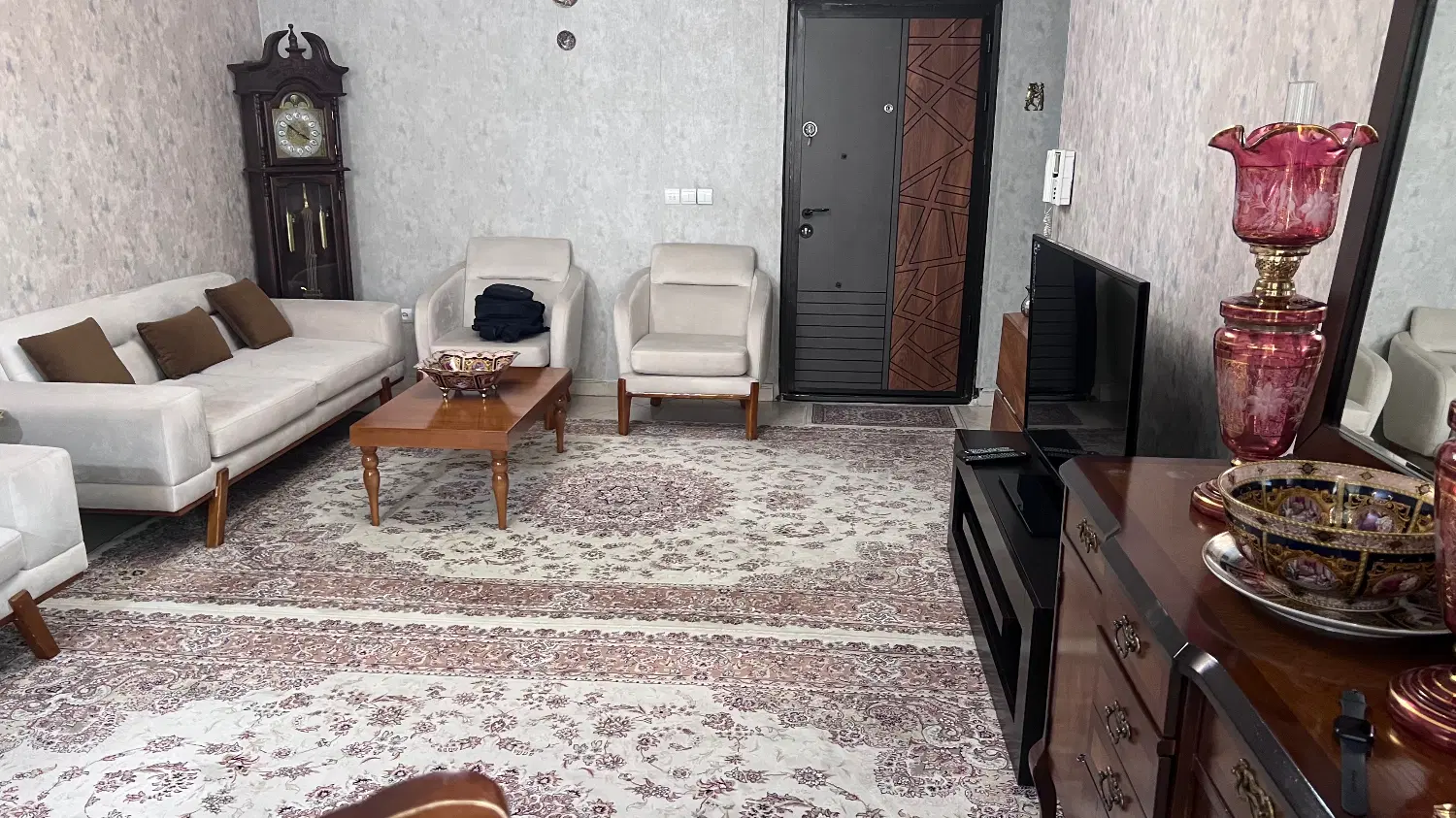 اجاره اپارتمان درقایمیه