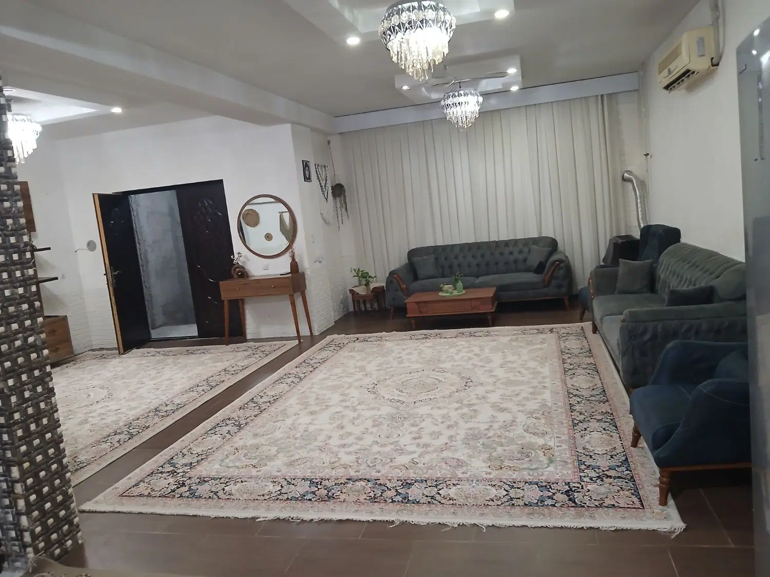 خانه ویلایی ۲۵۰ متری