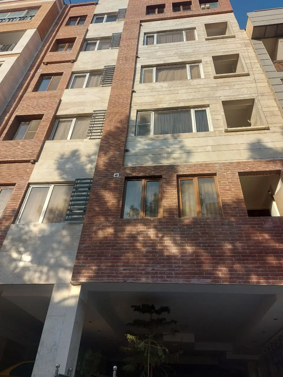 آپارتمان ۶۰ متری ( فول امکانات )