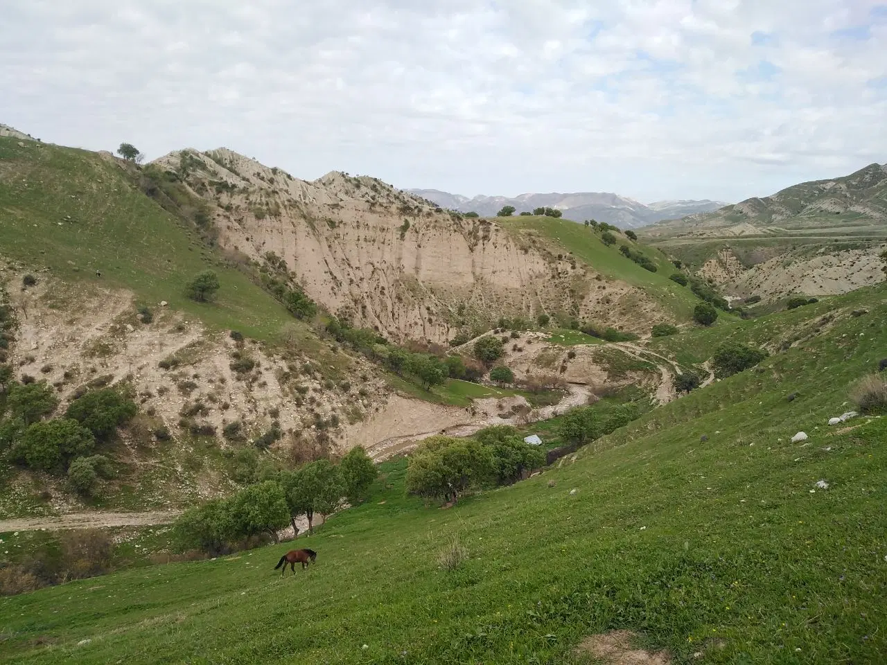 زمین .شهرک اندیشه.سرتنگی