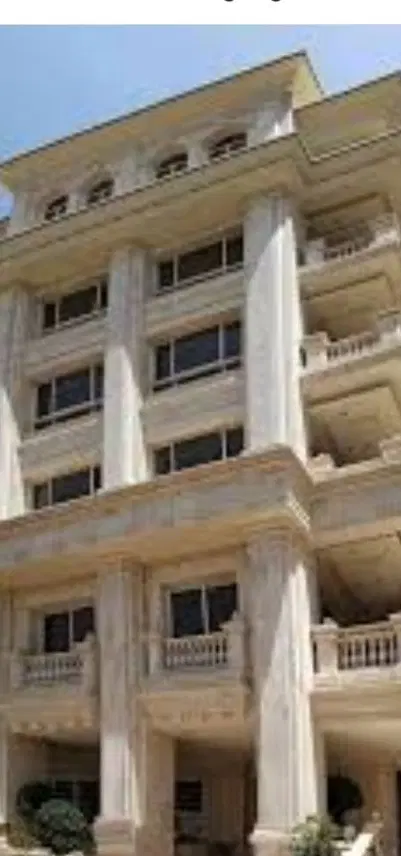 زیر همکف جهت سالن زیبایی فرامرز
