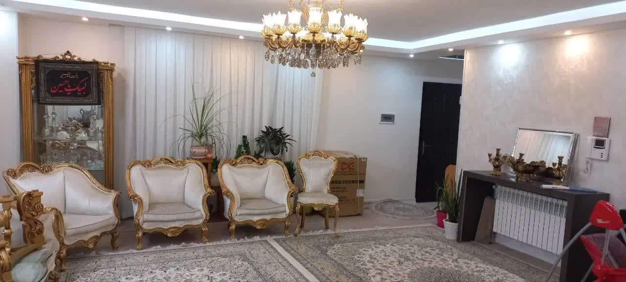 اپارتمان همکف ۱۳۷ متری حیاط اختصاصی