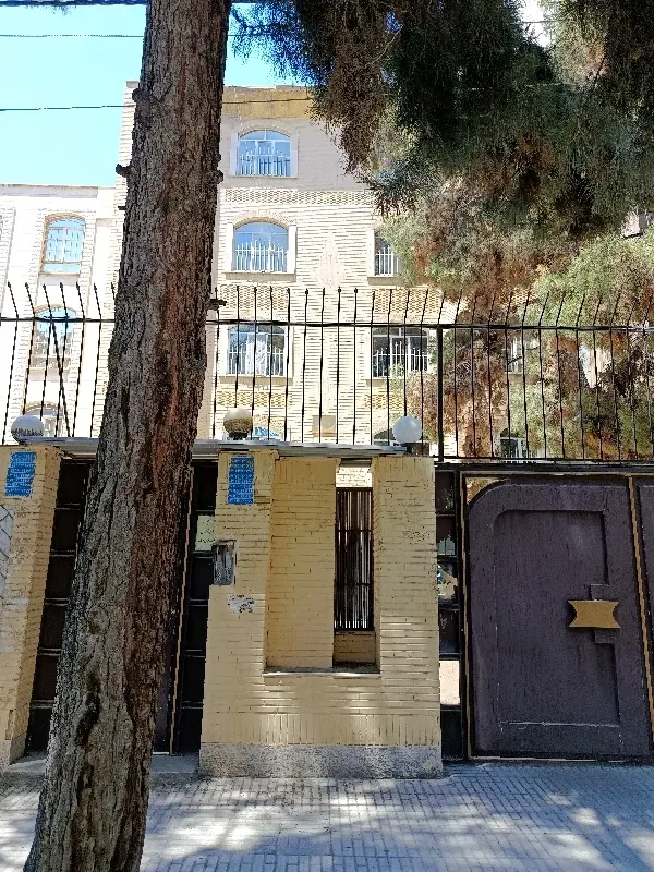 فروش آپارتمان ۷۴ متری برق